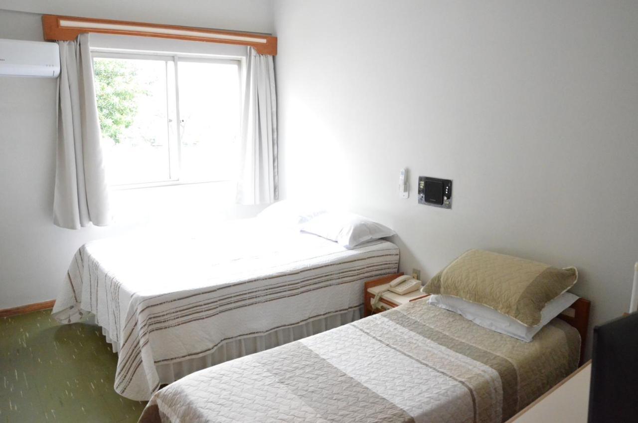 Hotel Novo Tamburi 산타 테레지냐 지 이타이푸 외부 사진